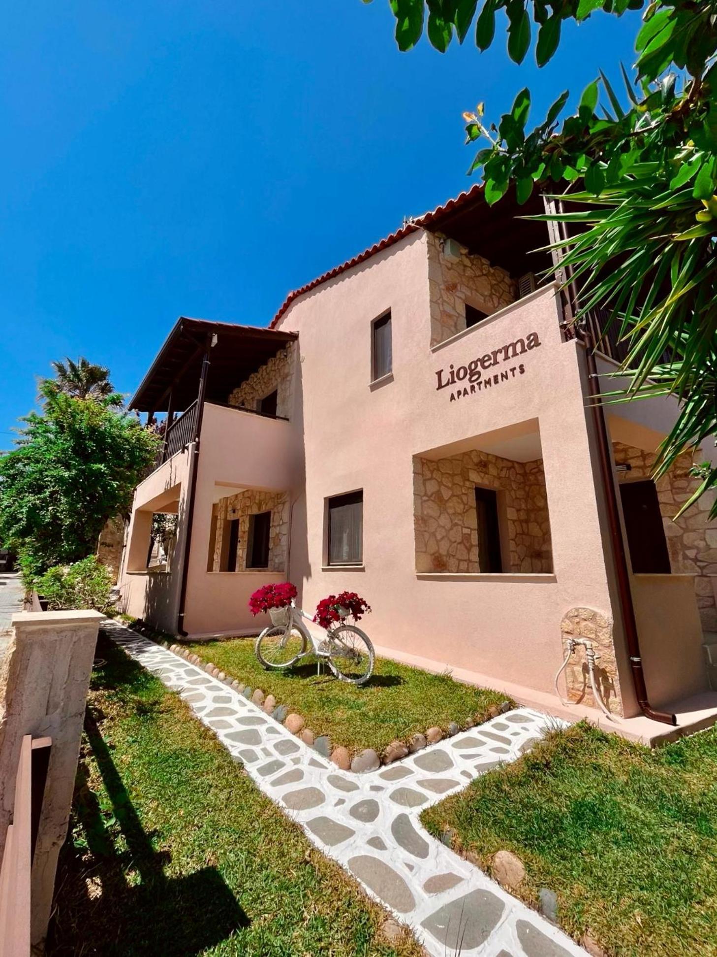 Liogerma Apartments Pefkochori Exterior photo